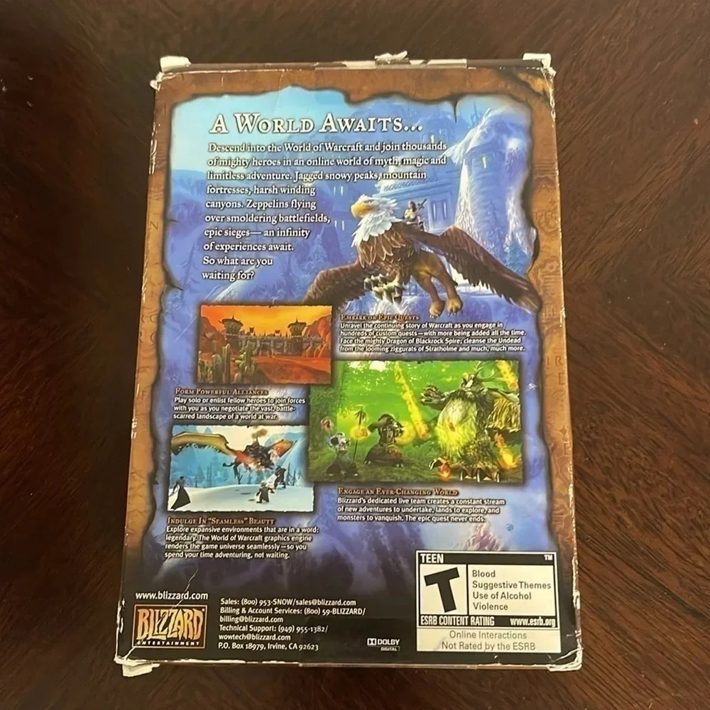 World of WarCraft 2004-2008 Game Manual - Picture 2 of 7